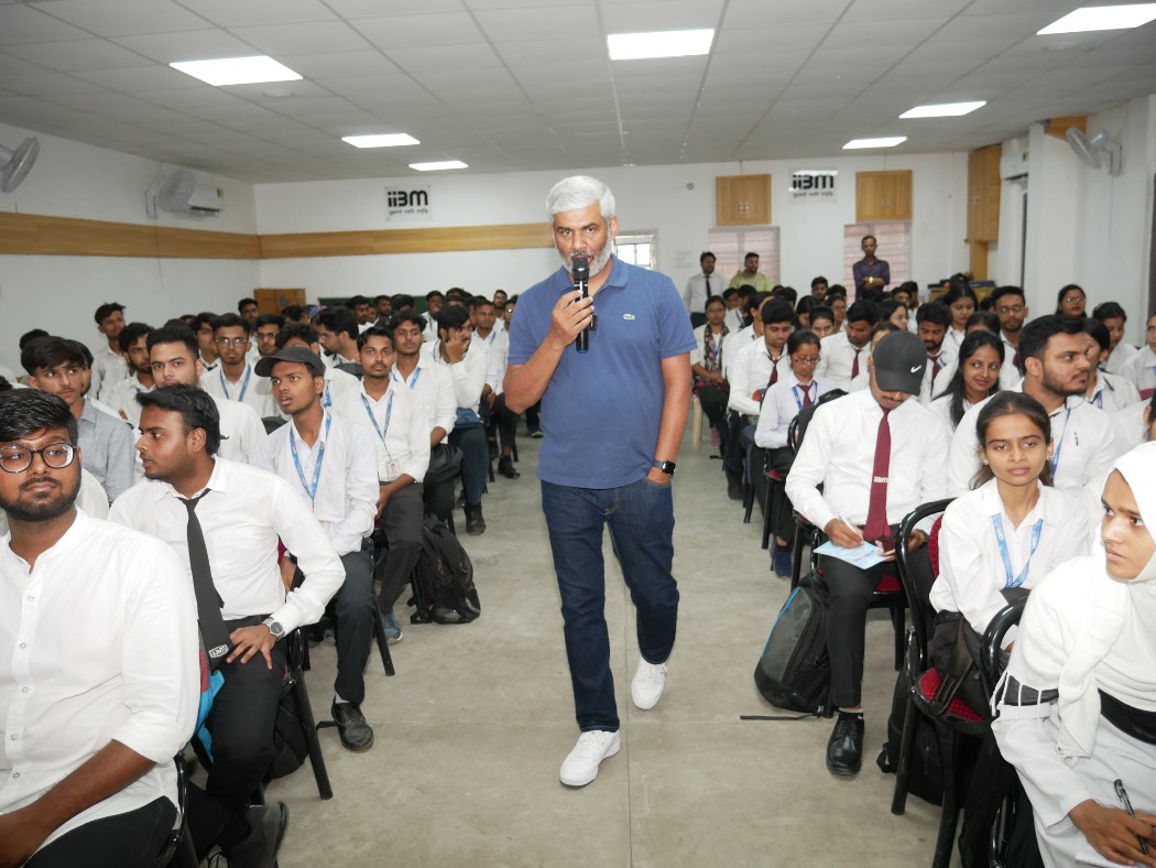 Meet The Leaders - Rakesh K Singh, CTO SpartanNash, USA in IIBM